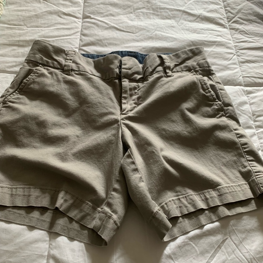 Womens Bass shorts size 4